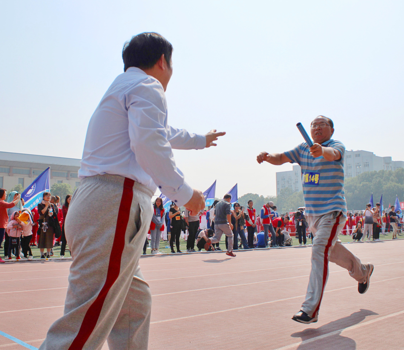 be8a1b0bd08241b693579f7a87ec20ed.jpg